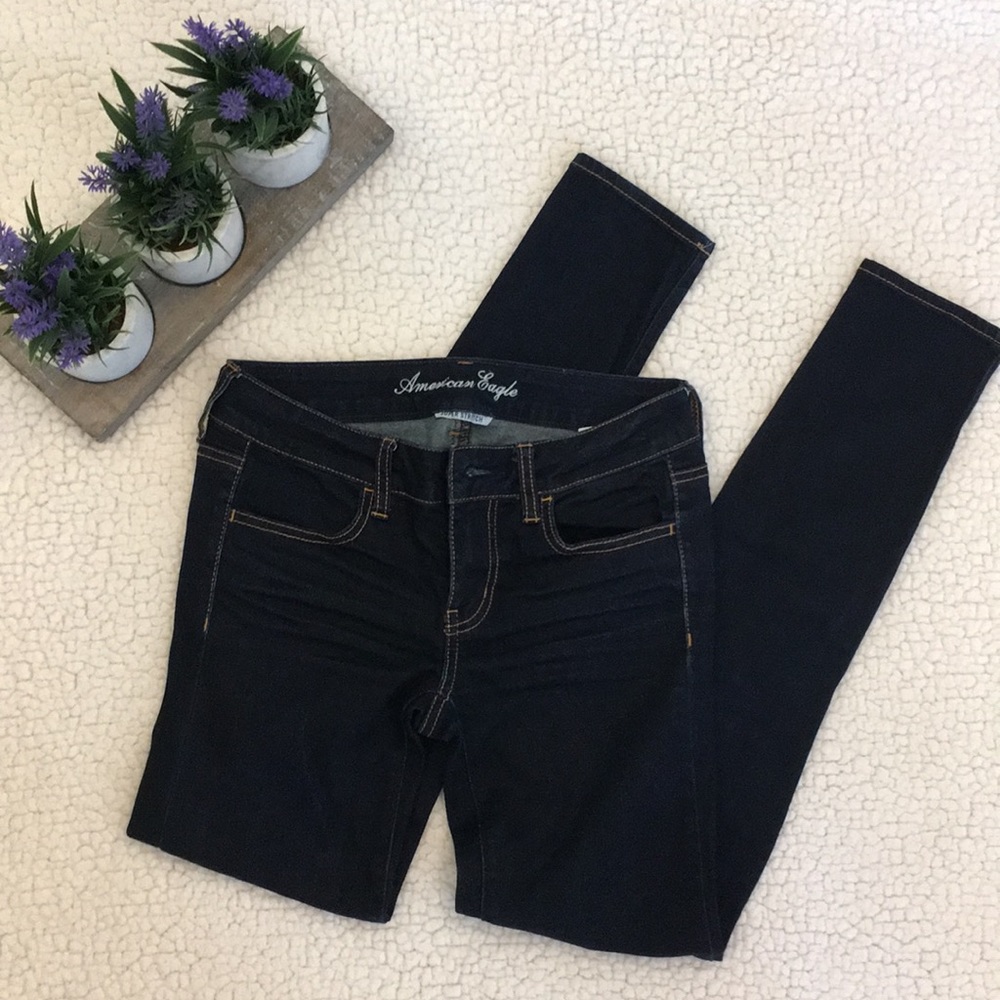 🐥 AEO Dark Wash Jegging